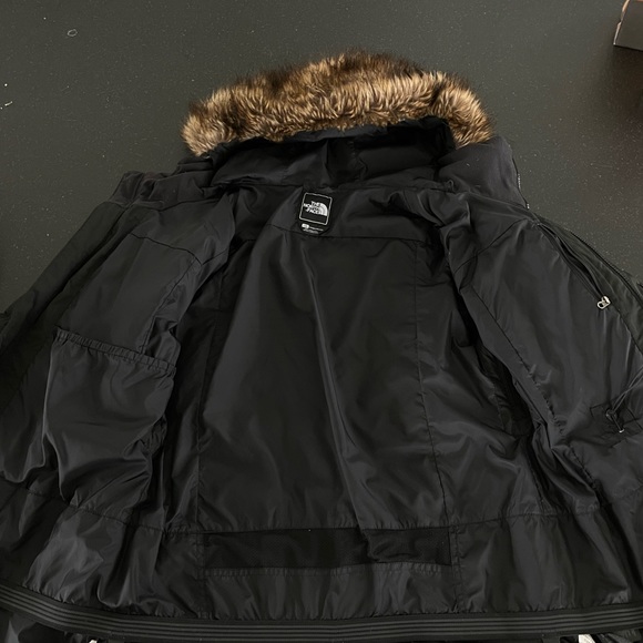 North face womens jacket - Picture 9 of 9